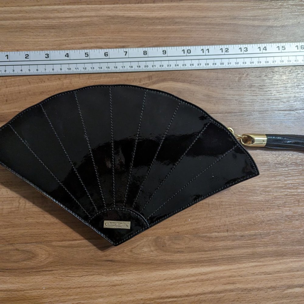 *LIKE NEW* Kate Spade Hello Tokyo Shanghai Milan Fan Clutch (Black)